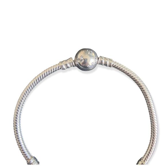 Pandora Disney Moments Sparkling Mickey Mouse & Snake Chain Bracelet - Picture 5 of 5